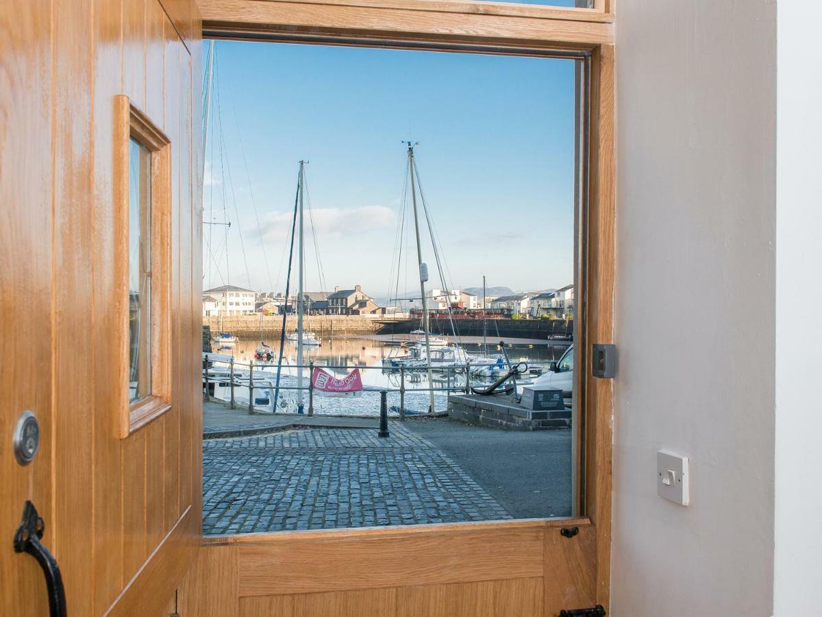 The Captain'S Bank Porthmadog Exterior foto